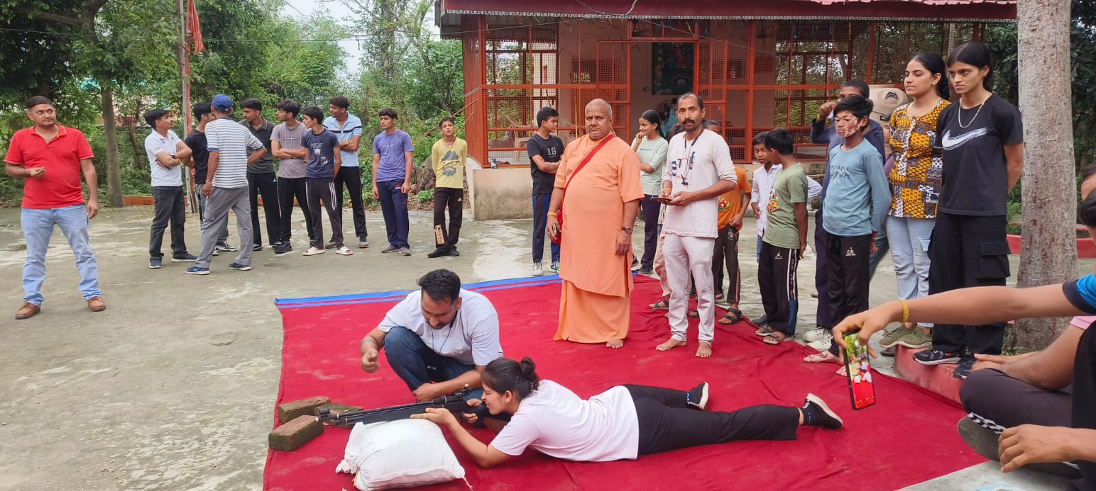 10 दिवसीय शस्त्र शिविर में आज विशेष शूटिंग सत्र रखा गया: यति सत्यदेवानंद सरस्वती महाराज