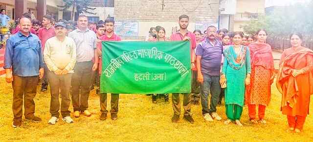 हटली स्कूल के छात्रों ने जन जागरण के दौरान नशे के खिलाफ निकाली रैली