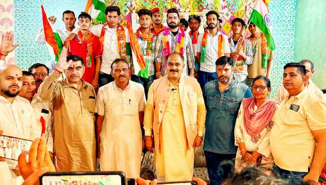 भाजपा ने डेरा बाबा रूद्रानंद मंडल में निकाली तिरंगा यात्रा, जिला प्रबक्ता विनय कुमार रहे मुख्यातिथि