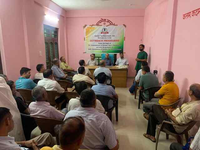 आयकर विभाग ऊना द्वारा बंगाणा में जागरूकता कार्यक्रम आयोजित