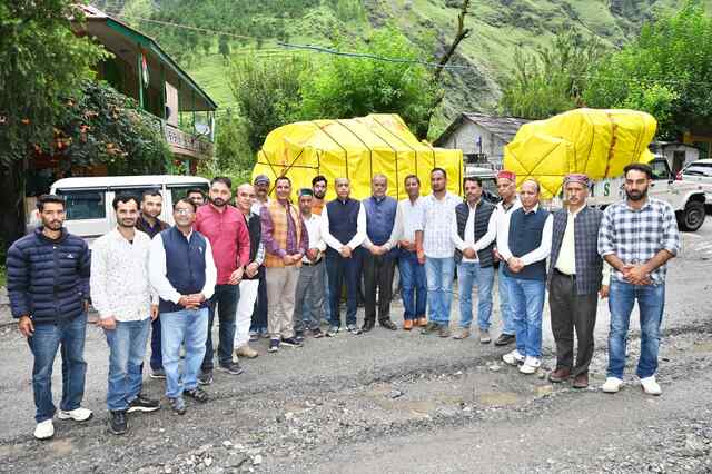 मंडी के आपदा प्रवाहित क्षेत्र का नेता प्रतिपक्ष ने किया दौरा