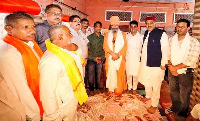 कुटलैहड़: भाजपा नेता भुट्टो का भरमौती मंदिर में ग्राम केंद्र प्रवास, कांग्रेस सरकार पर साधा निशाना