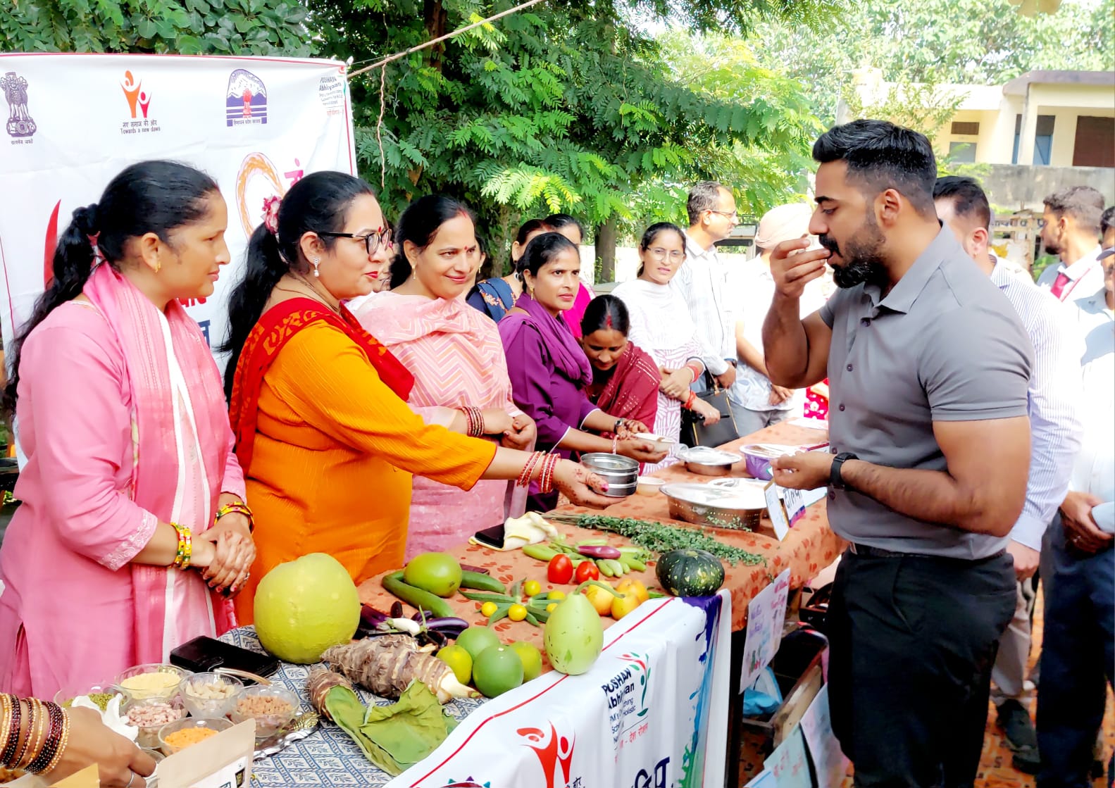 संतुलित व पौष्टिक आहार पर दिया बल, पोषण माह के तहत विभिन्न प्रतियोगिताओं का आयोजन
