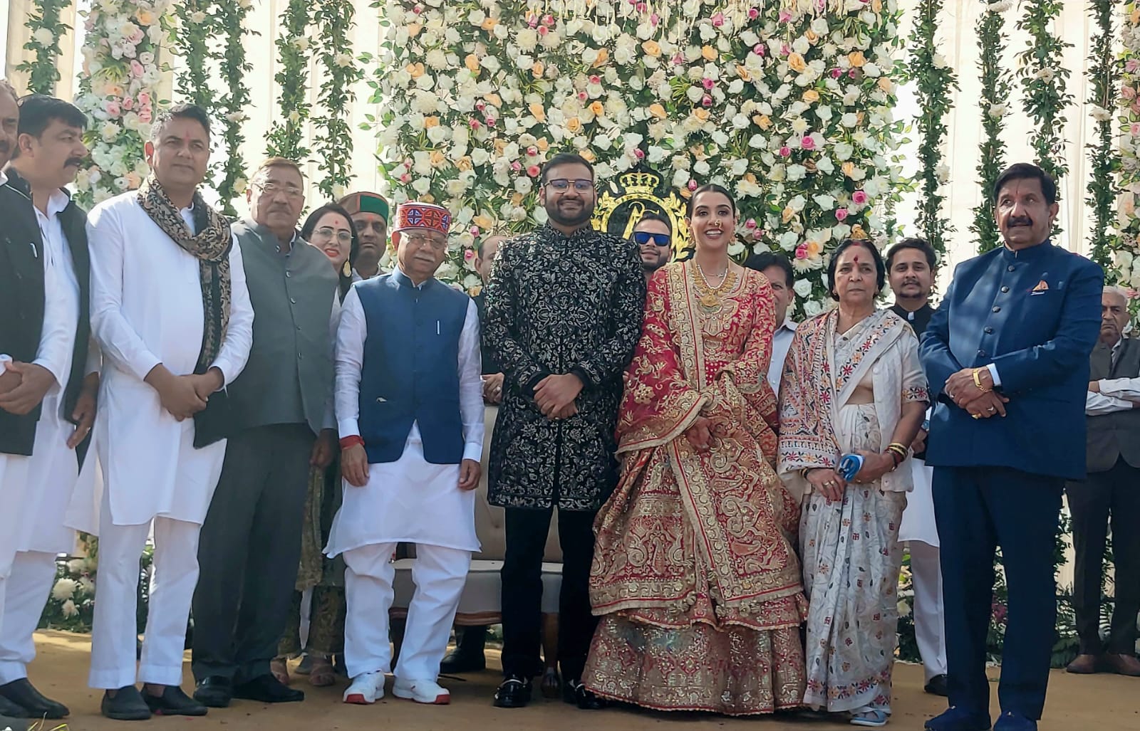 उप मुख्यमंत्री मुकेश अग्निहोत्री की सुपुत्री डॉ. आस्था अग्निहोत्री एवं सचिन शर्मा का ‘आशीर्वादोत्सव’ सम्पन्न