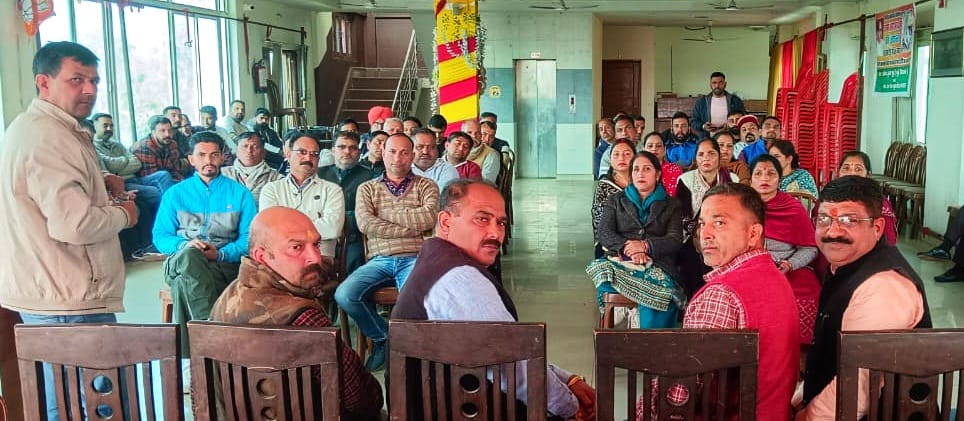 भाजपा के दोनों मंडलों की संयुक्त बैठक में गरजे सह प्रभारी विशाल चौहान, संगठन सुदृढ़ करने का आह्वान
