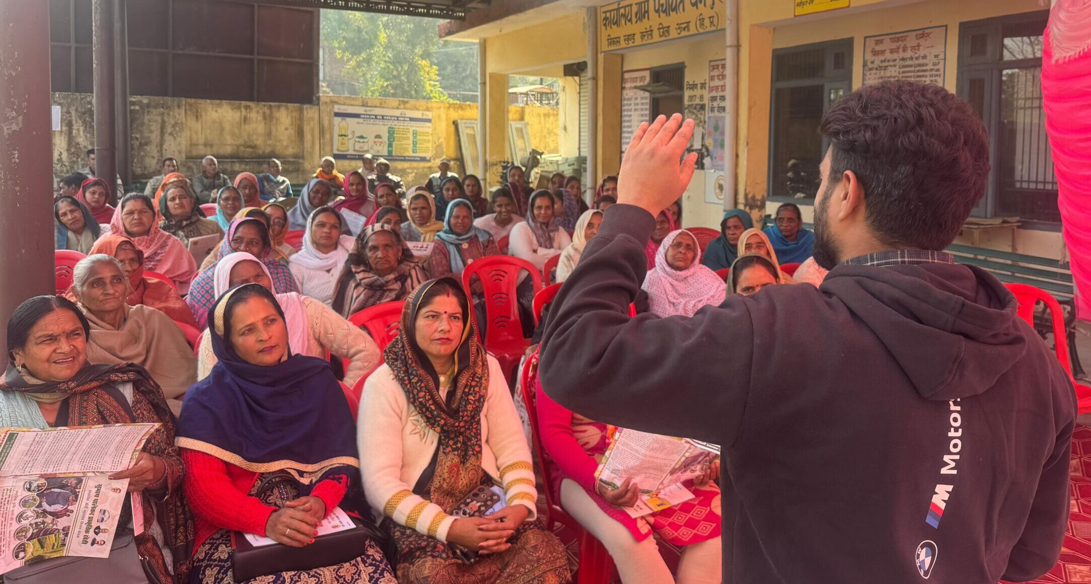 धर्मपुर में कृषि विभाग आत्मा परियोजना के अंतर्गत किसान गोष्ठी का आयोजन