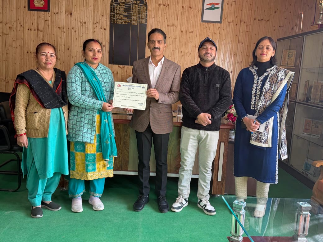 महाविद्यालय बंगाणा को मिला शत-प्रतिशत अंक, तंबाकू मुक्त संस्थान का सम्मानित प्रमाण-पत्र प्रदान