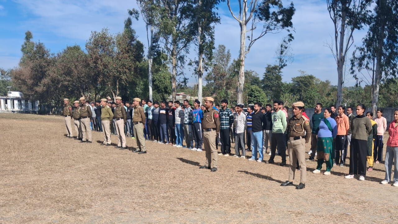 Himachal News: मुबारिकपुर में आपदा से निपटने के गुर सीख रहे 96 स्वयंसेवक