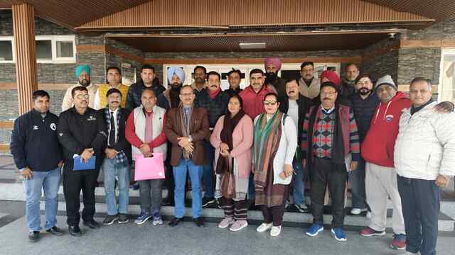 विधायक सत्ती के नेतृत्व में ऊना विधानसभा क्षेत्र के दोनों मंडलों की बैठक आयोजित