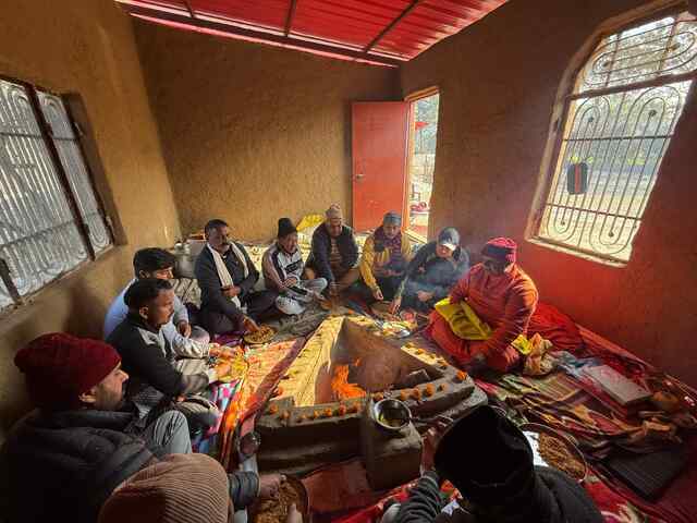 गोकुल नगर अप्पर भंजाल मे मकर स्क्रांति पर मां बगलामुखी का हवन व धर्म चर्चा: यति सत्यदेवांनद सरस्वती महाराज