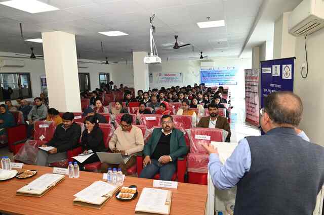 बद्दी के एमएसएमई टेक्नालाजी सेंटर में दो दिवसीय वेंडर डेवलपमेंट प्रोग्राम संपन्न