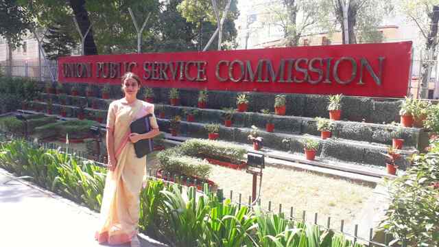 नंदनी ठाकुर ने UPSC में प्रथम स्थान हासिल कर रचा इतिहास