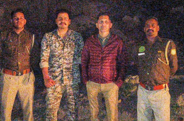 कुटलैहड़ की रामगढ़ धार में अवैध खैर कटान पर कार्यवाही के बाद ऊना की पंजाब सीमा फॉरेस्ट विभाग ने की सील