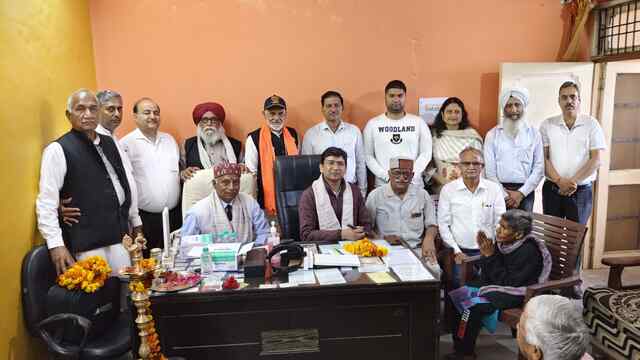 रोटरी क्लब ऊना द्वारा नि:शुल्क नेत्र जांच शिविर, 100 मरीजों की हुई जांच