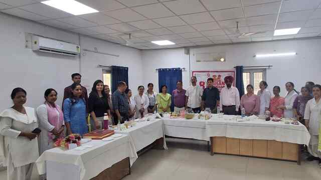 पोषण पखवाड़ा 2026 के अंतर्गत मण्डल अस्पताल, अम्बाला में फ्लेमलेस कुकिंग प्रतियोगिता