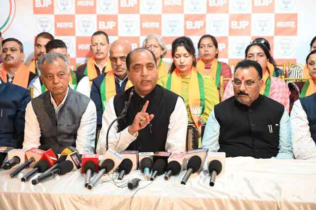 पड्डल मैदान में जयराम ठाकुर ने मनाया भाजपा की जीत का जश्न, शीर्ष नेतृत्व और जनता को दी बधाइयां
