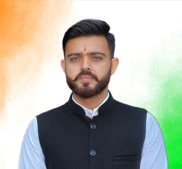ऊना निवासी अनमोल शर्मा का राष्ट्रीय युवा संसद के लिए चयन