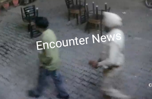 Jalandhar PPR Market में पुलिस कर्मी ने दुकान के कारिंदे से की मारपीट, वीडियो वायरल