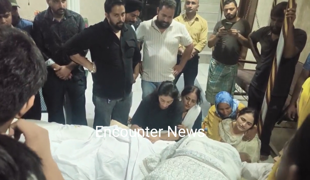 Jalandhar News: Varinder Guman का पहुंचा पार्थिव शरीर, आज इतने बजे होगा अंतिम संस्कार, देखें वीडियो