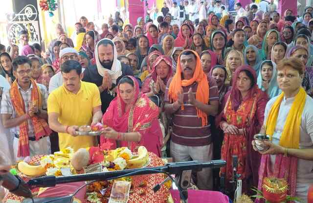 भागवत कर्म प्यार का शास्त्र है, भागवत कथा सुनने से ही होता है कर्तव्यों का बोध: भागवत शरण जी महाराज