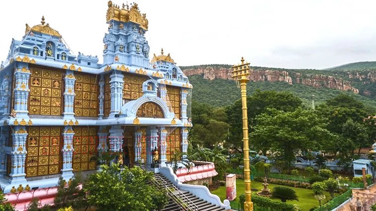 ISKCON Temple को बम से उड़ाने की धमकी मिलने पर पुलिस-मंदिर प्रशासन में मचा हड़कंप