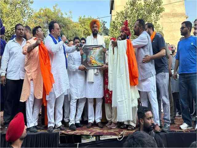 Bhagwan Valmiki Jayanti 2024: कैबिनेट मंत्रियों ने भगवान वाल्मीकि जी के प्रकाश उत्सव पर दी शुभकामनाएं