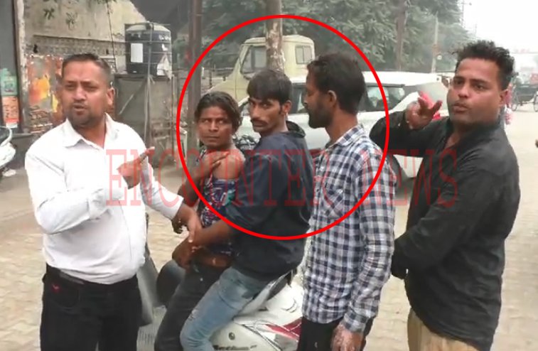Punjab News: इस इलाके में लुटेरों को लोगों ने किया काबू, जमकर की छित्तर परेड, देखें वीडियो