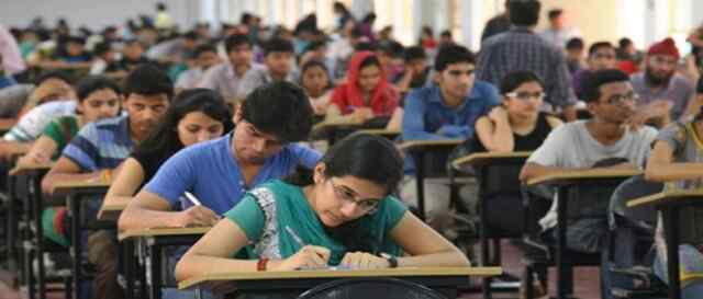 SSC 2025: पूरे देश में परीक्षा के खिलाफ हुआ प्रदर्शन, जानें कारण