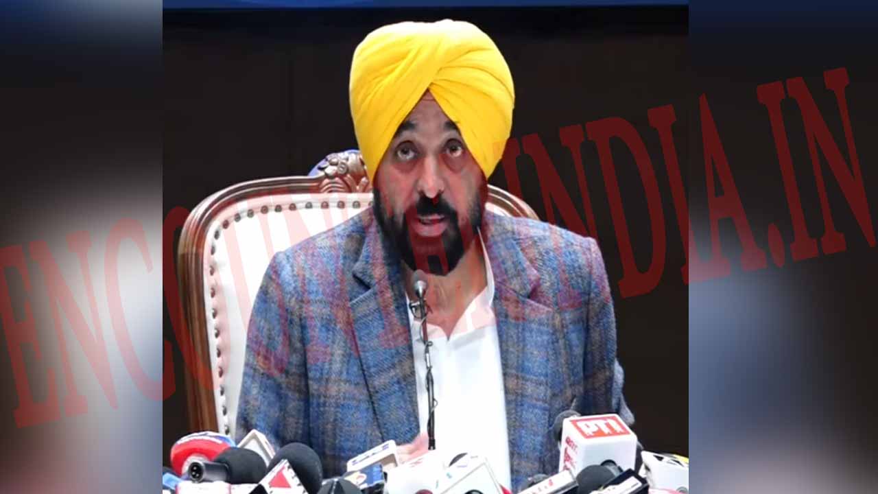 Punjab News: हड़ताल पर बैठे बस कर्मियों को लेकर CM Mann का आया बड़ा बयान, देखें Live