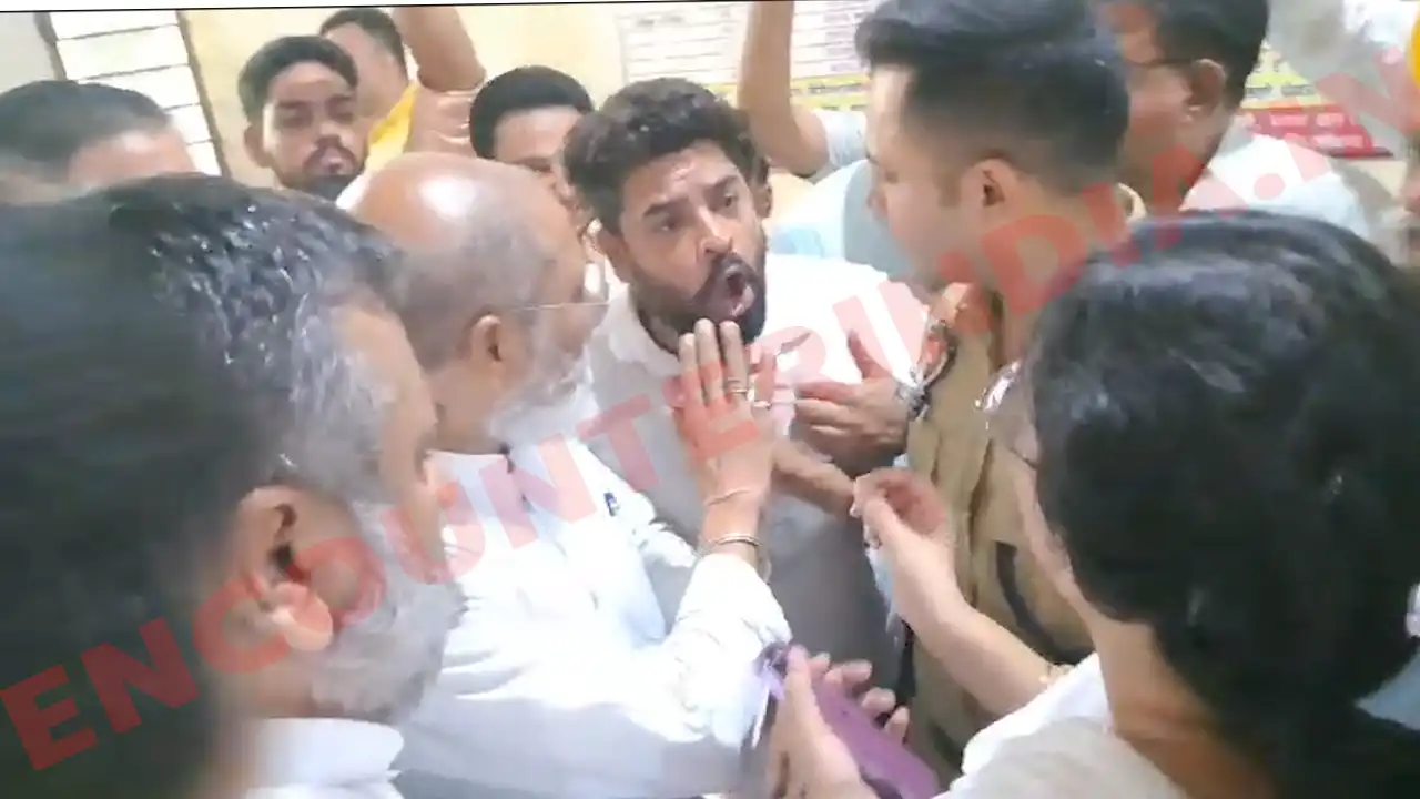 Punjab News: चुनाव के नामांकन को लेकर कांग्रेस के पूर्व MLA और BJP जिला प्रधान हुए आमने-सामने, लगाए गंभीर आरोप, देखें वीडियो
