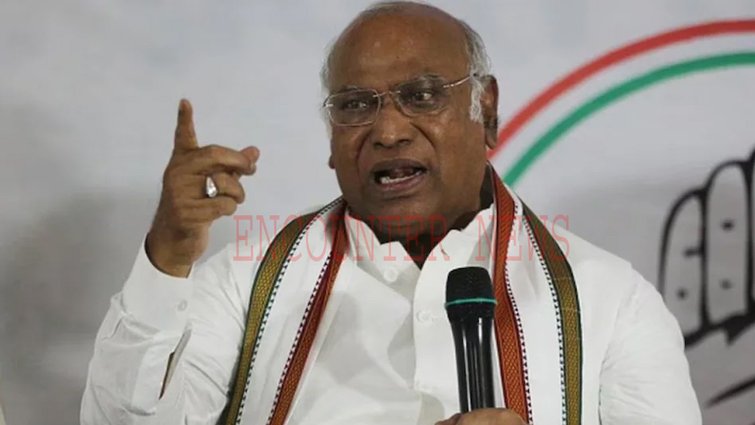 नक्सल मामले में Congress अध्यक्ष मल्लिकार्जुन खरगे ने भाजपा पर किया जवाबी पलटवार