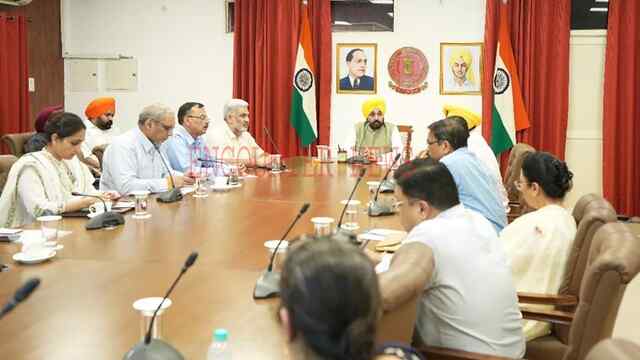 Punjab News: CM MAAN की अधिकारियों से मीटिंग में बनी सहमती, धान खरीद को लेकर लिए गए 4 बड़े फैसले