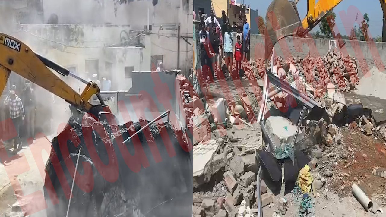 Jalandhar News: लेडी तस्कर की इमारत पर चला बुलडोजर, देखें वीडियो Jalandhar News: लेडी तस्कर की इमारत पर चला बुलडोजर, देखें वीडियो