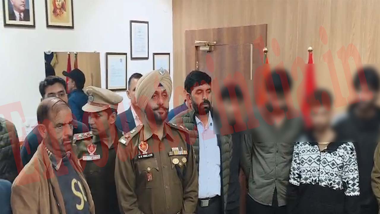 Punjab News: Management से नाराज Angel Public School के 4 Students Hostel से भागे, मचा हड़कंप, देखें वीडियो