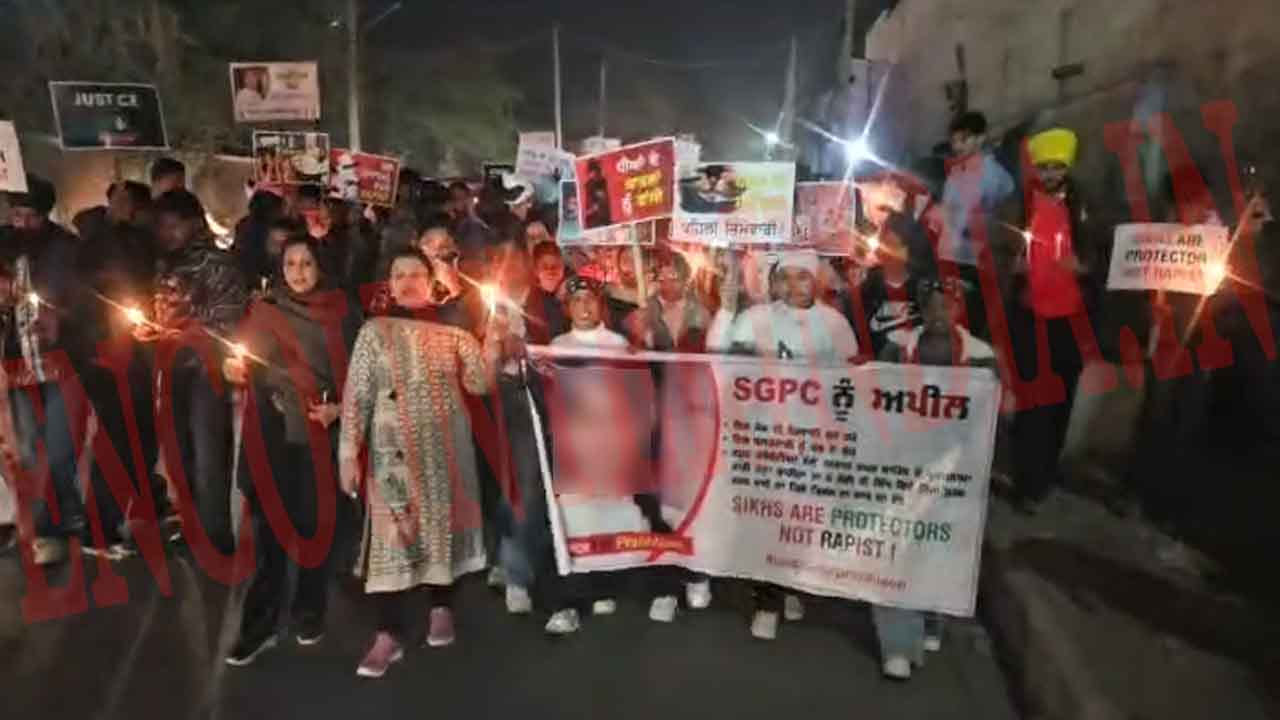 Jalandhar में बच्ची के मर्डर को लेकर इस इलाके में निकाला कैंडल मार्च, नया कानून लाने की मांग की, देखें वीडियो