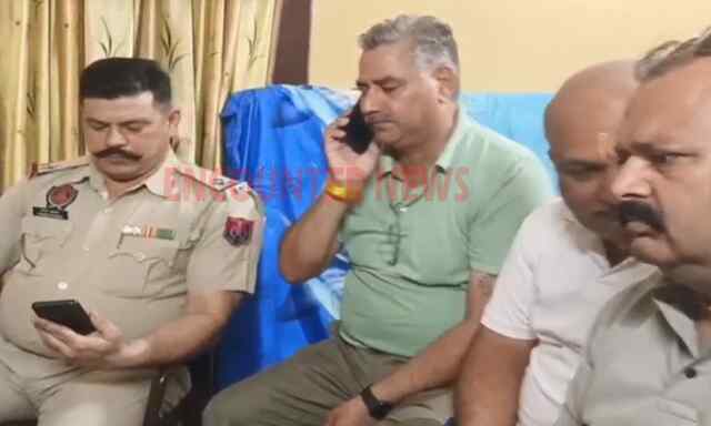 Punjab News: BJP के जिला प्रधान को पुलिस ने किया नजरबंद, देखें वीडियो