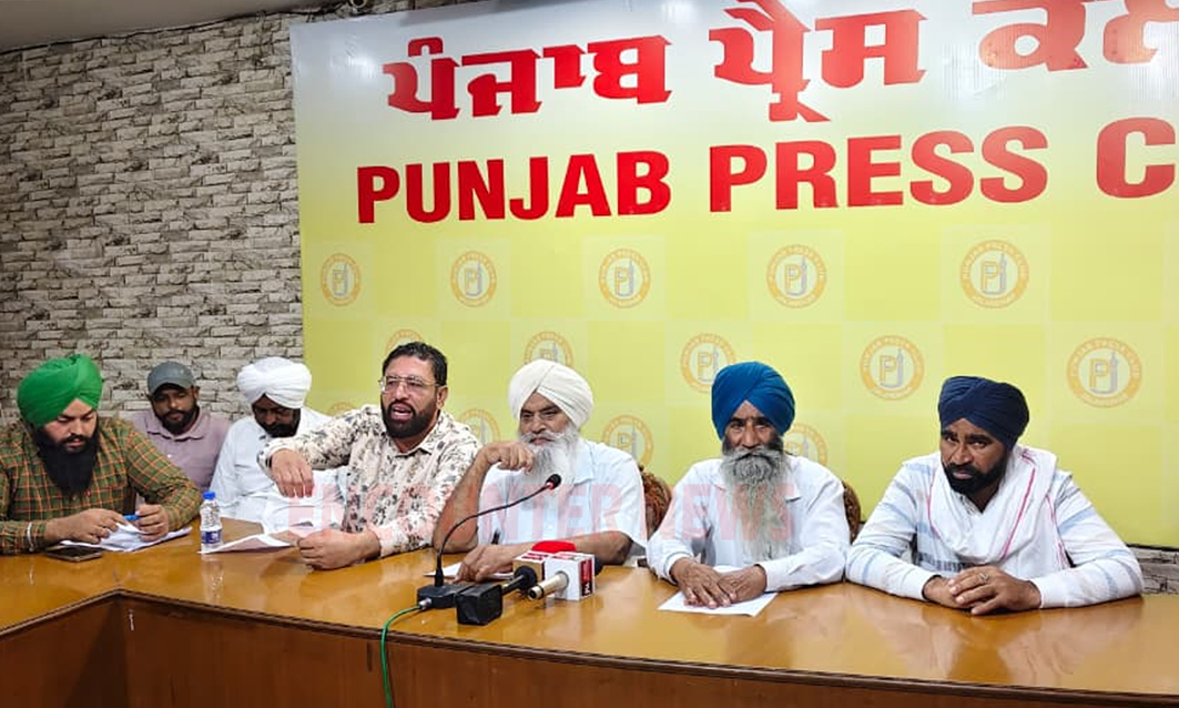 Jalandhar News: JS Cold Store पर लोगों से ठगी मारने के लगे गंभीर आरोप, देखें Live