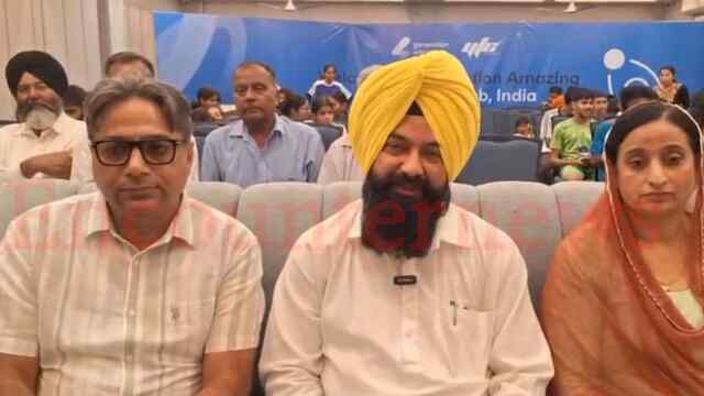 पंजाब राज्य अनुसूचित जाति आयोग के चेयरमैन ने गांवों का किया दौरा, लोगों की समस्याएं सुनी, देखें वीडियो