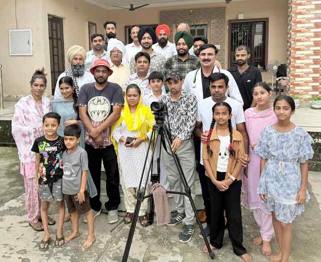 बद्दी के गुरमाजरा में पंजाबी गीत रूप रब दा की हुई शूटिंग