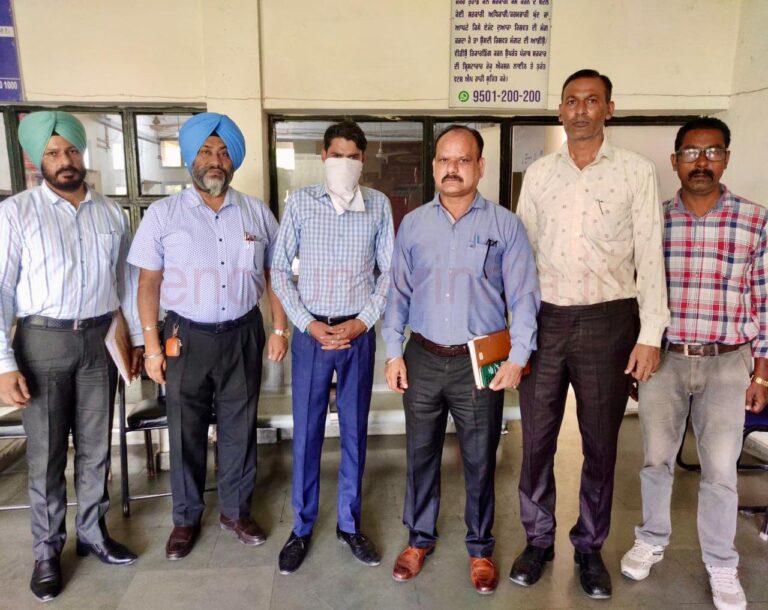 Jalandhar News: 49,800 रुपए रिश्वत लेते हवलदार गिरफ्तार