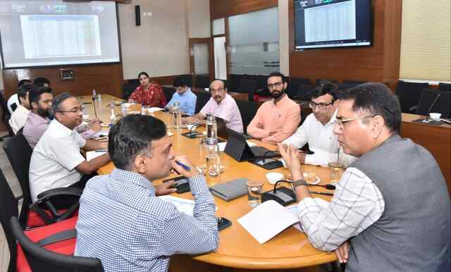 Punjab News: अमन अरोड़ा ने दिए नागरिक सेवाओं की लंबित शिकायतें शून्य करने के निर्देश, पंजाब सरकार की बड़ी पहल