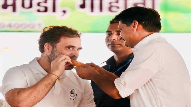 Political News: राहुल गांधी को BJP ने भिजवाई जलेबी, जानिए क्यों हुआ सोशल मीडिया पर वायरल