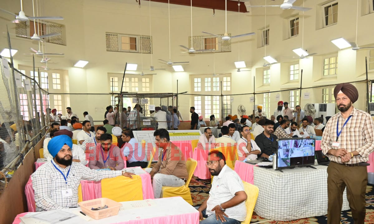 Ludhiana Election Result live: तीसरे राउंड में आप पार्टी के संजीव अरोड़ा को बड़ी लीड, आशू पिछड़े, दूसरे पर भाजपा