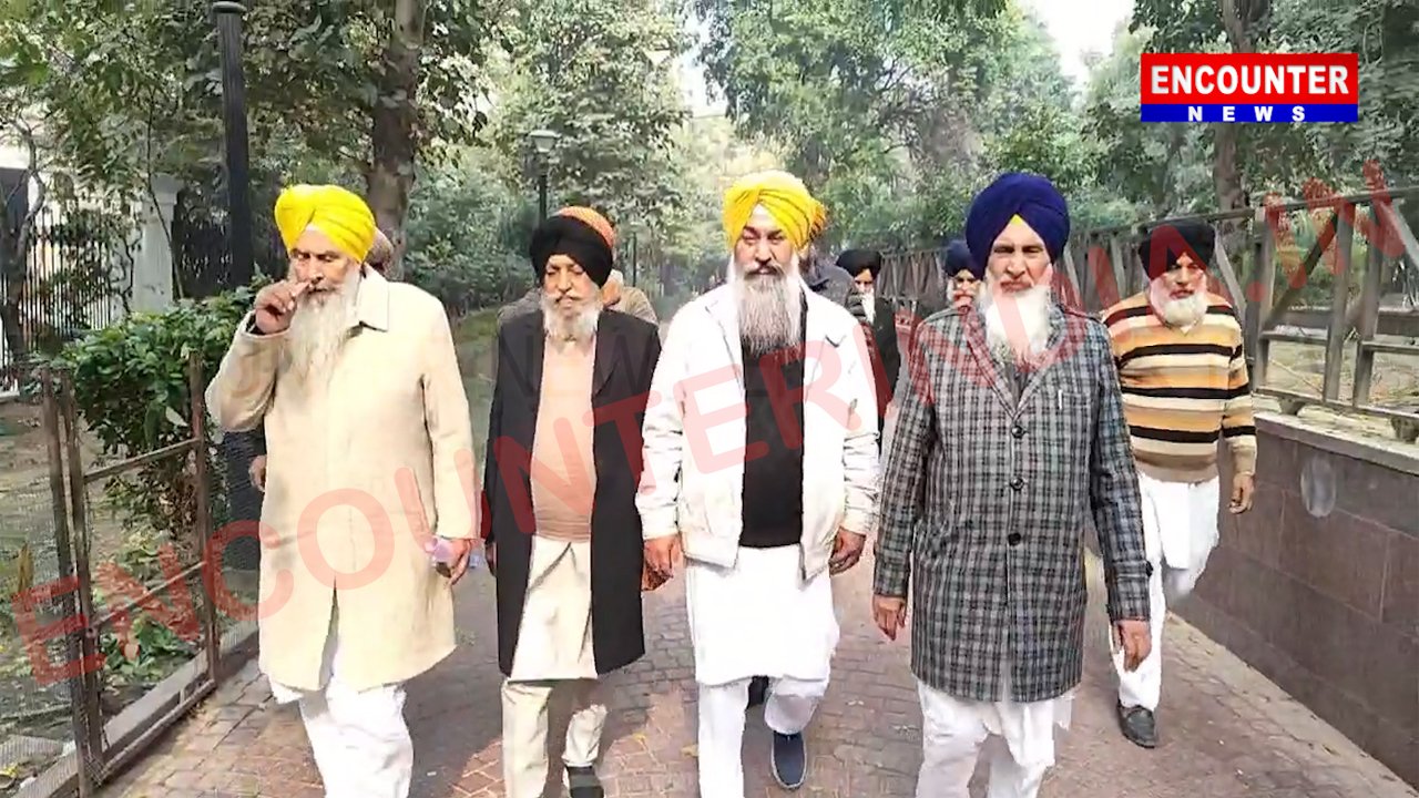 Punjab news: शिरोमणि कमेटी के सदस्यों ने श्री अकाल तख्त साहिब के जत्थेदार से की मुलाकात, देखें वीडियो