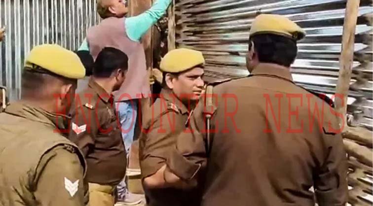 School में Lunch के दौरान पूड़ियां खाने के बाद बच्चे की बिगड़ी तबीयत, मौत