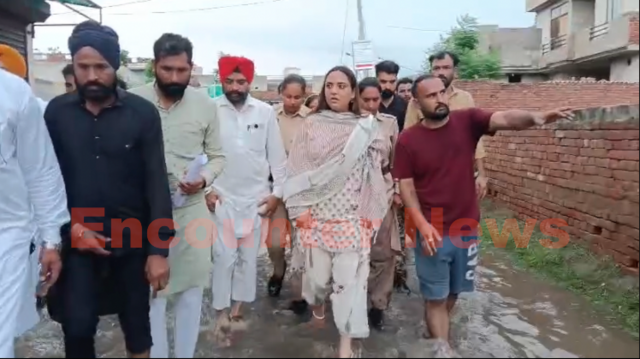 Punjab News: इस इलाके में बाढ़ जैसे हालात, कई लोग प्रभावित, विधायक का आया बयान, देखें Video