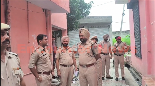 Punjab News: इस इलाके में DSP सहित पुलिस की दबिश, देखें वीडियो
