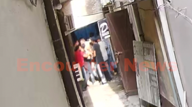 Jalandhar News: जमीनी विवाद को लेकर देवर ने युवकों को बुलाकर महिला और बच्चों पर किया हमला, देखें CCTV