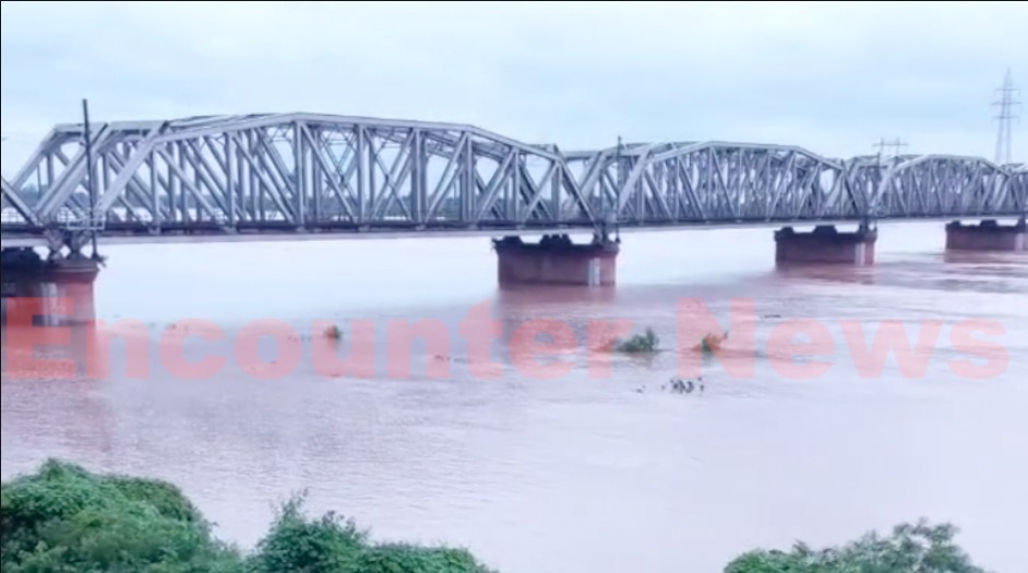 Jalandhar News: बारिश ने बरपाया कहर, फिल्लौर में बढ़ा जलस्तर, देखें Live