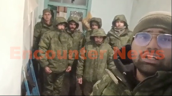 Russia-Ukraine War में अभी भी आर्मी में फंसे भारतीय, पीड़ितों ने किए खुलासे, देखें वीडियो